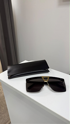 Очки Saint Laurent