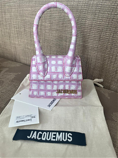 Сумочка микро Jacquemus Le Сhiquito