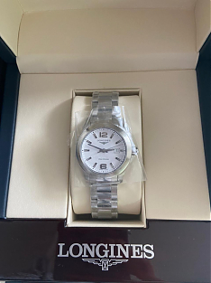 Часы Longines Conquest