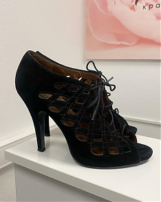 Босоножки Zara