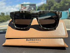 очки Burberry