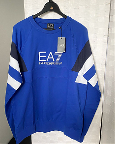 худи Emporio Armani